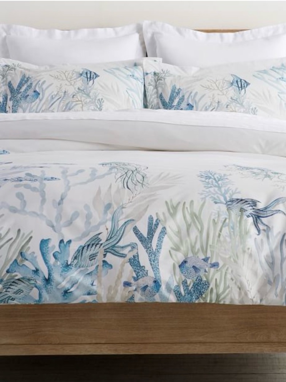 Pottery Barn Coastal Blue  “Under the Sea” king Duvet Cover & 2 king shams